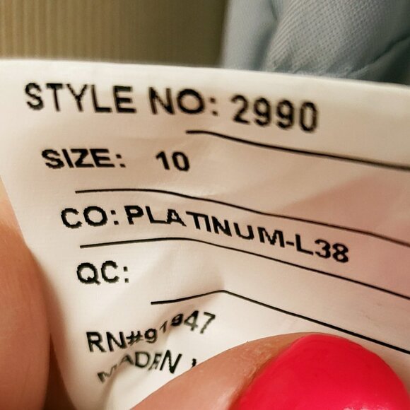 Vivian Diamond dessy collection open back draped front dress in platinum sz10 - Picture 9 of 10